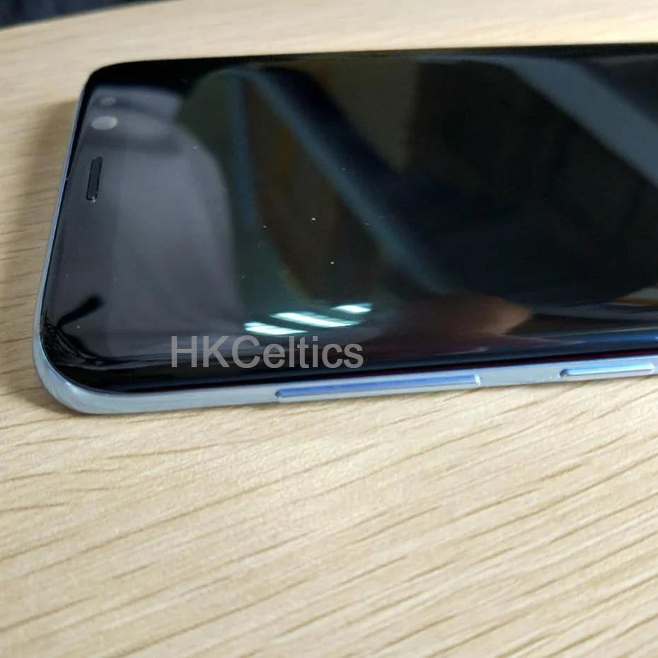 samsung-s8-with-frame--(4)