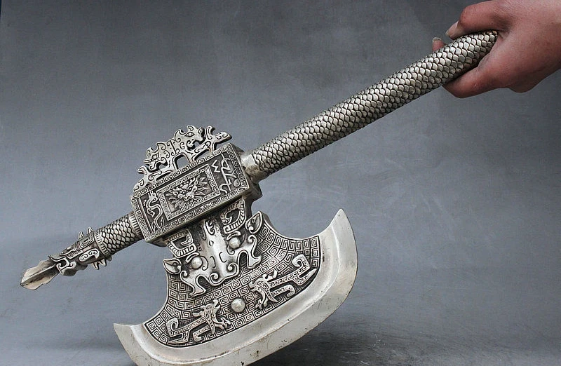 19&quot Ancient China Silver Dragon Lion Beast Hand Shank Weapon Axe Hatchet Statue | Дом и сад