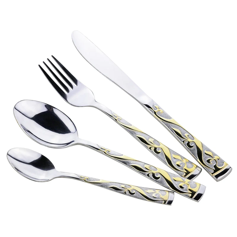 gold cutlery set  (2)