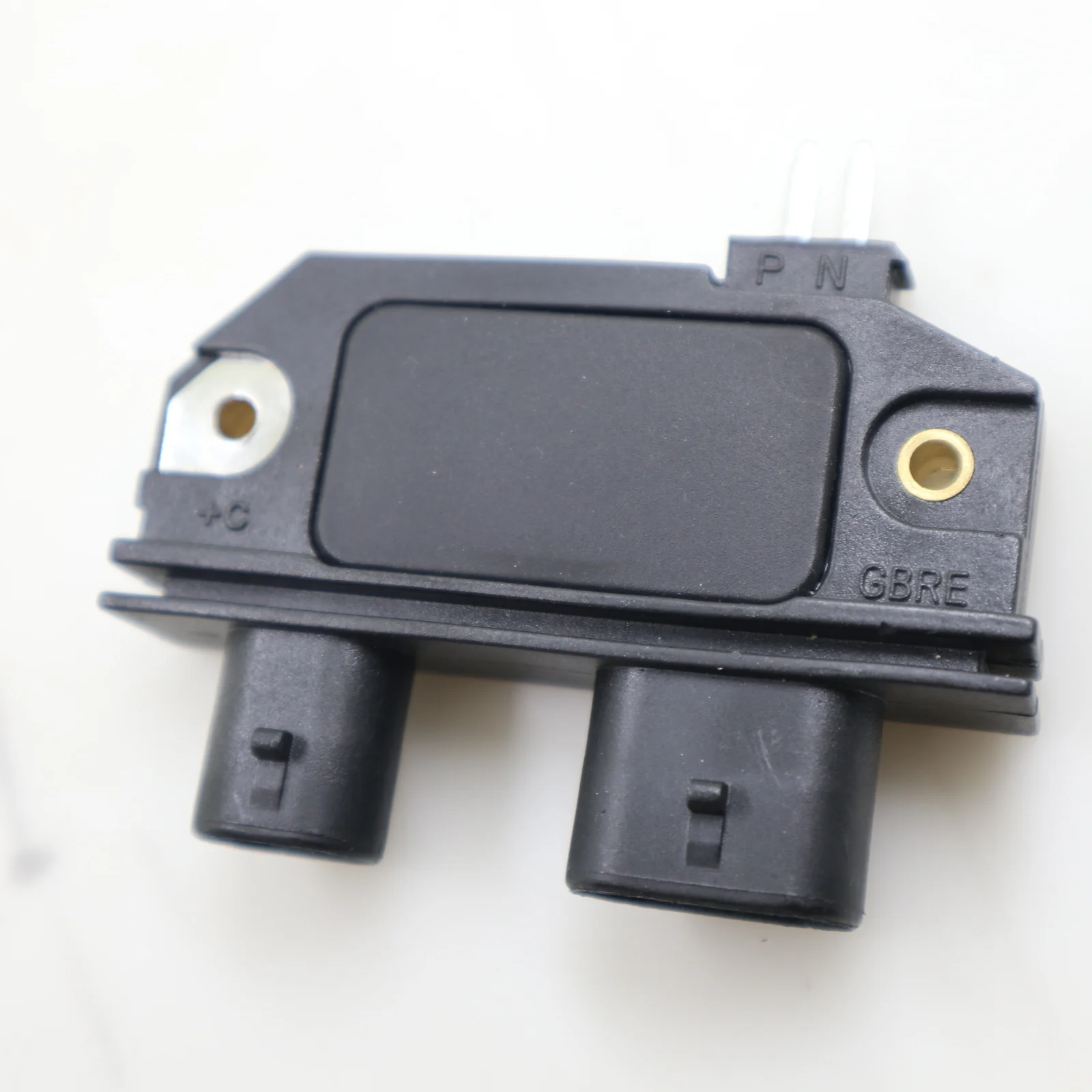 

Brand New 811637T S556096 811637 811637001 18-5107-1 3854003 Ignition Control Module Failure Misfire Sensor For VOLVO MERCRUISER