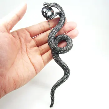 

Vintage Luxurious Long Snake Pendant Animal Brooch Pin Black Rhinestone Crystal