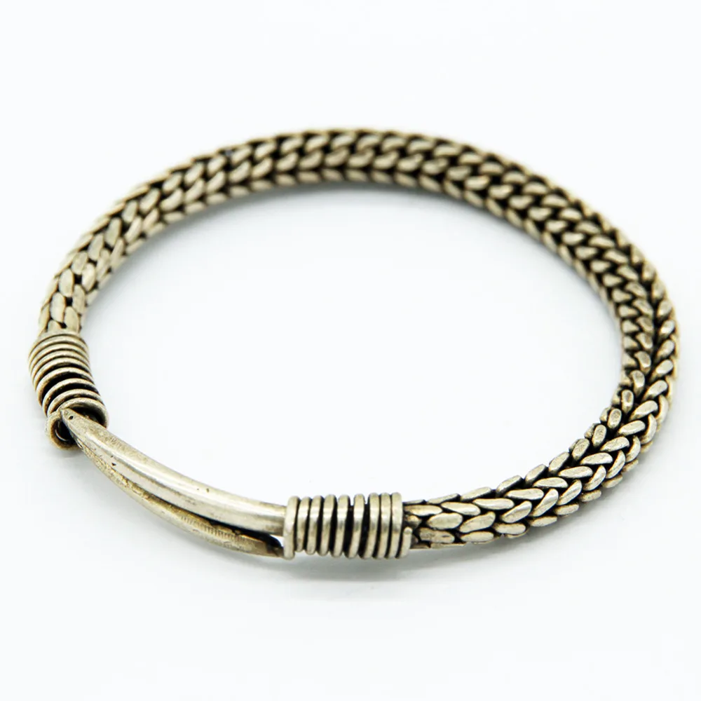 China/'s exquisite Tibetan silver hand-carved multicolored bracelet