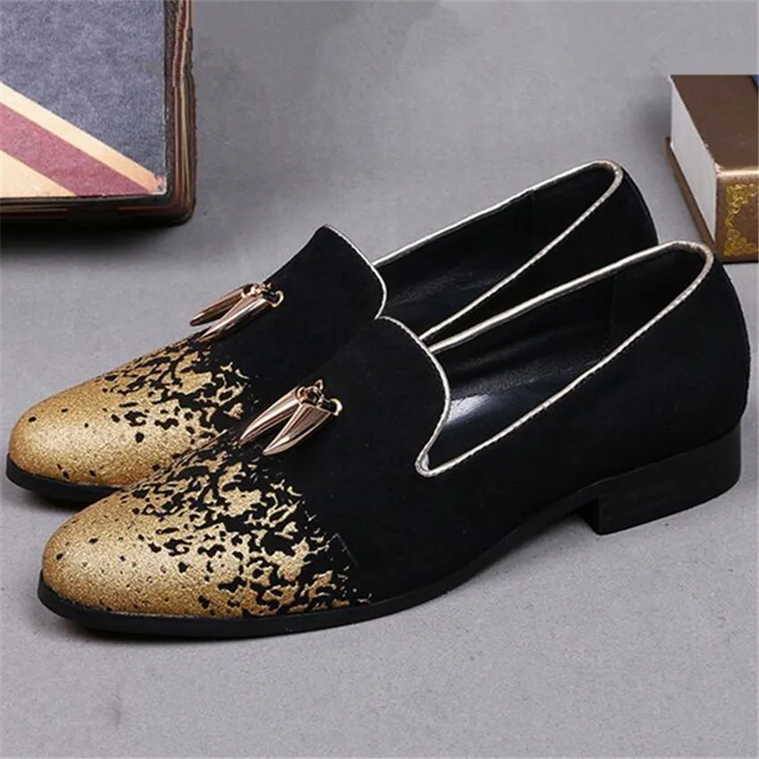 

New Fashion Men Flat Shoes Comfortable Slip On Flats Metal Decor Suede Loafers Wedding Dress Shoes Men Espadrilles Ankle Boots