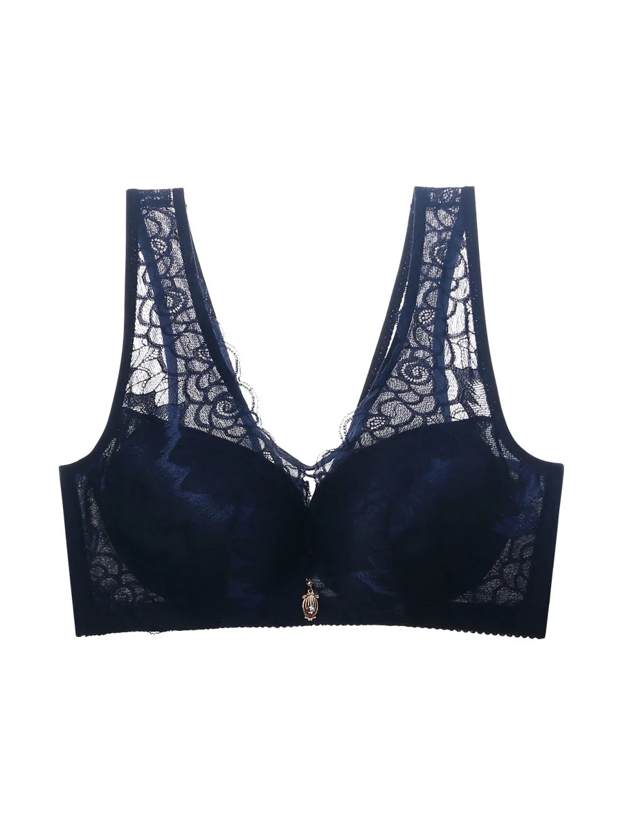 Black Bralettes for Women Silk Triangle Cup Bra Wireless Girls Small  Breasts Bras Ultra-Thin Sexy Lace Push Up Bra (Color : Haze Blue, Size :  L/Large) : : Clothing, Shoes & Accessories