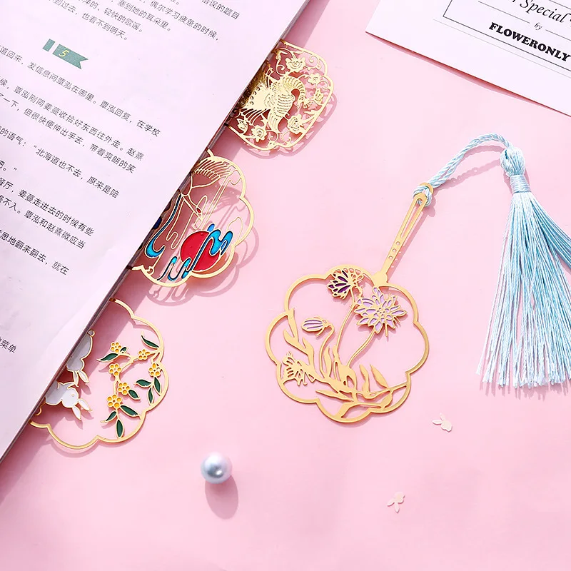 

Vintage Chinese Fashion Traditional Flower Metal Bookmark 1 Piece