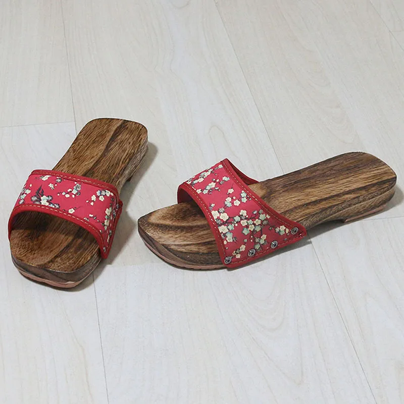 Г., летние Geta сабо, женские деревянные Вьетнамки, новые стильные шлепанцы модные Geta сабо с заклепками, женские сандалии Zapatos De Mujer