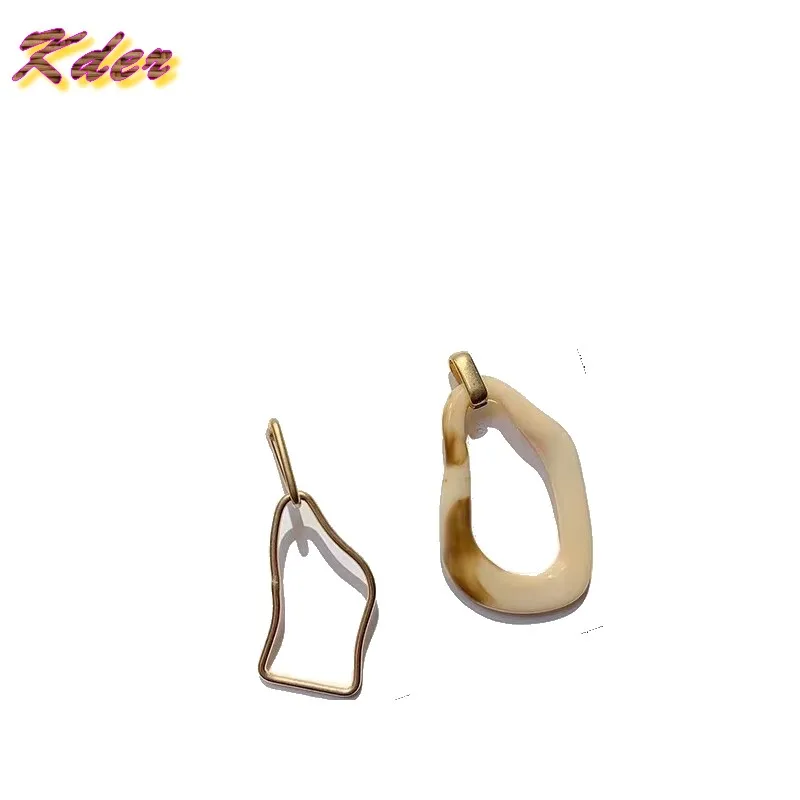 

2019 New Irregular Acrylic Earrings women's Irregular Acrylic Earrings