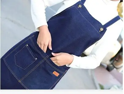 Korean fashion kitchen denim aprons cafe restaurant nail painting men and women overalls - Цвет: Синий