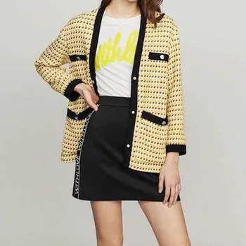 

2019 spring new fashion V neck long sleeve yellow knitted plaid women sweet cardigans coat