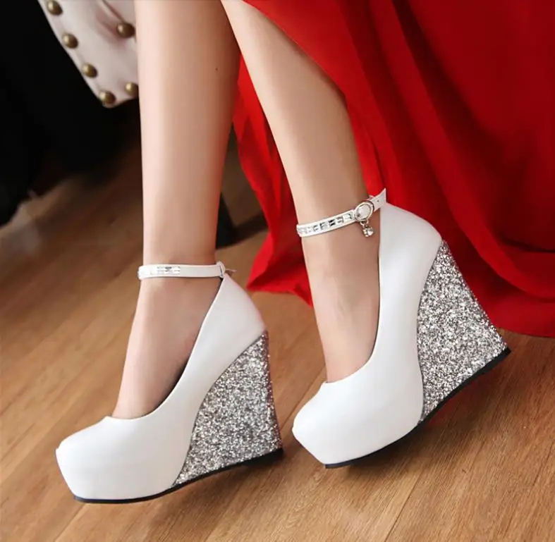 White wedding shoe slope and water drill red wedding word buckle waterproof platform super high heels