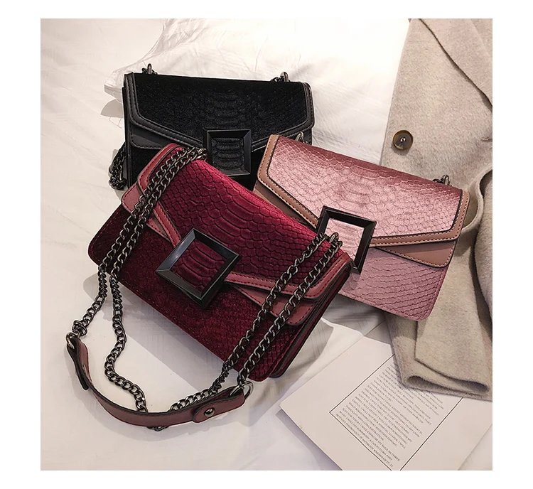 Female Luxury Chain Velvet Leather Handbag Designer 2019 Snakeskin Green Red Velour Crossbody Bag for Women Messenger Flap Purse (29)
