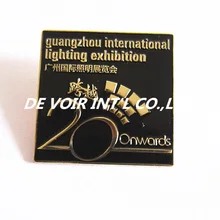 Пользовательский квадратный позолоченный значок в соответствии с собственным дизайном клиента