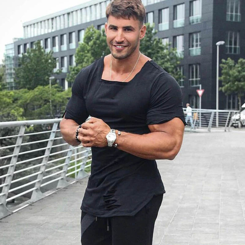 

2019 Cotton Fitness Clothing Running T Shirt Men Sport Short Sleeve Shirt Workout Training Tees Ripped Destroy Hole Gym T-shirt