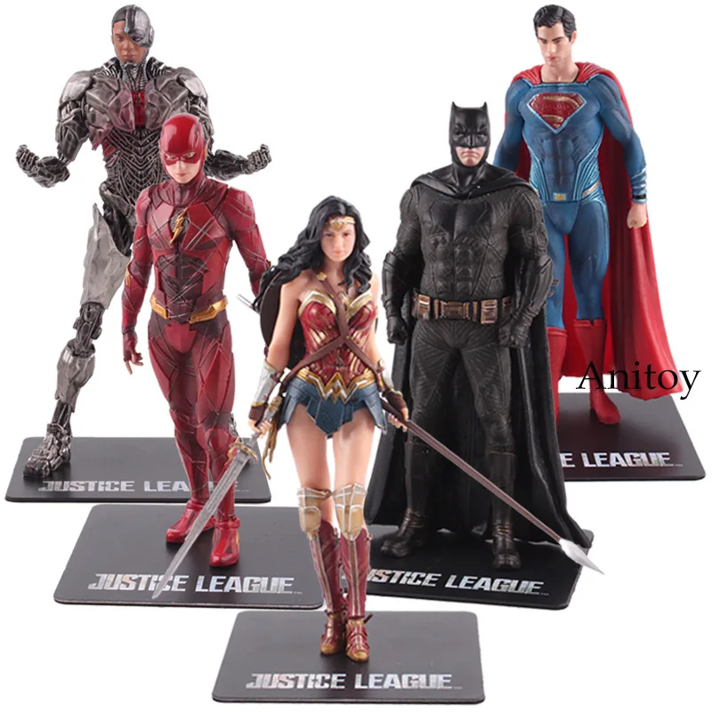 

Justice League ARTFX Statue Wonder Woman Batman The Flash Superman Cyborg Action Figure PVC Collectible Model Toy