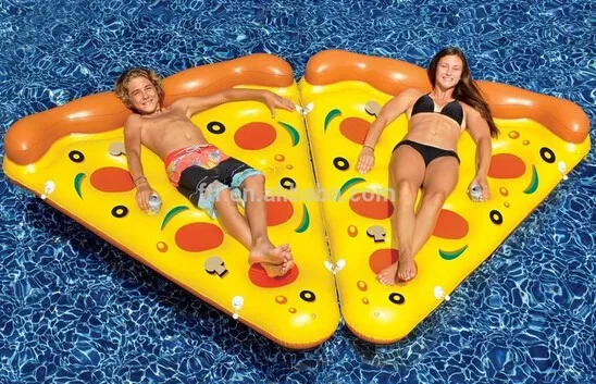 pizza float (1)