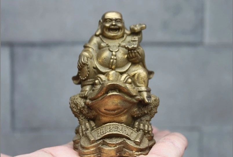 

China Brass Copper Yuan Bao Happy Laugh Maitreya Buddha Ride Toad Statue a(5.19)