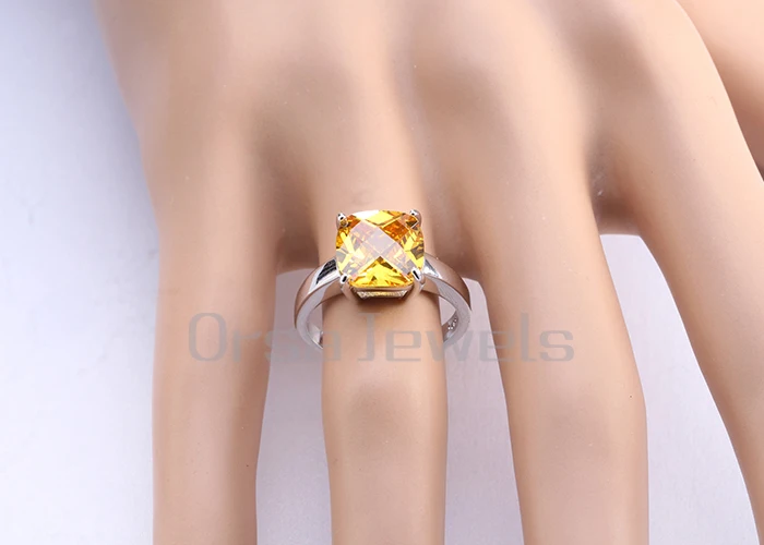 ORSA JEWELS 4 ct Cushion Cut Yellow Zircon Ring New Arrival Silver Color Trendy Rings for Women Anniversary Gift OR55
