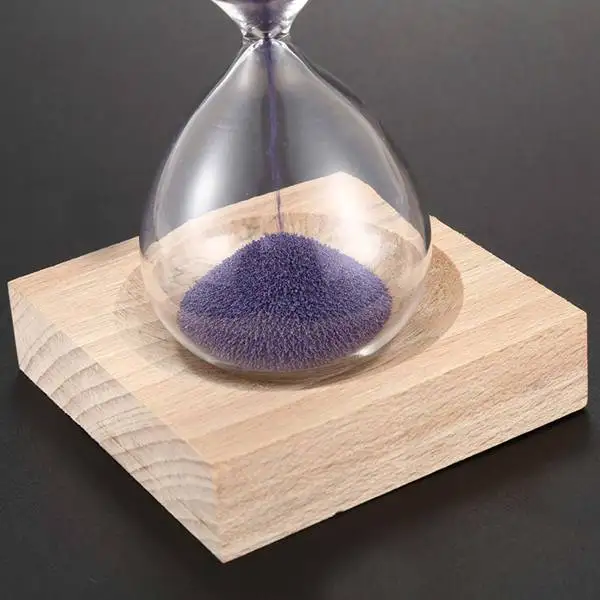 Дерево+ стекло+ железный порошок песок, железо цветущие магнитные Песочные часы с упаковкой песочные часы 13,5*5,5 см деревянное сиденье 8*8*2 см