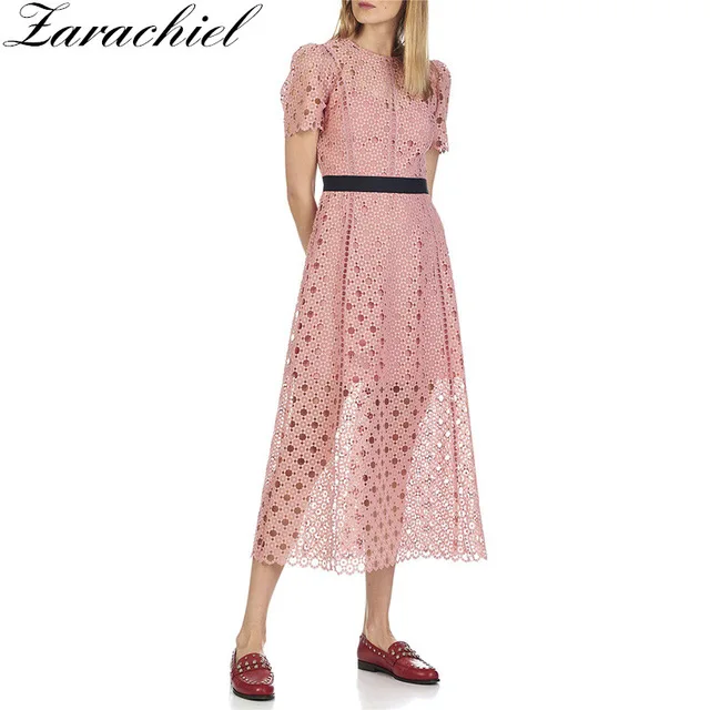 

Runway 2019 Summer Sweet Princess Pink Lace Dress Women Short Sleeve Hollow Out Flower Embroidery See Through Party Long Dress