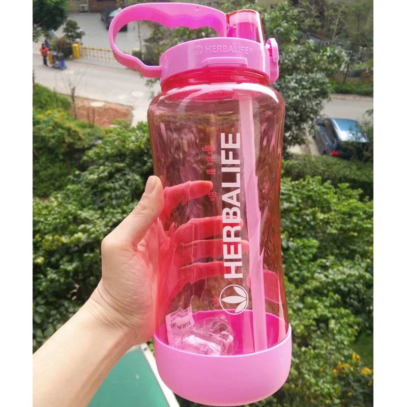 

New arrival 7 color 1000ML 2000ML 1L/2L Herbalife 24 hour Nutrition silicone seat Sports Straw type Water Bottle with Rope