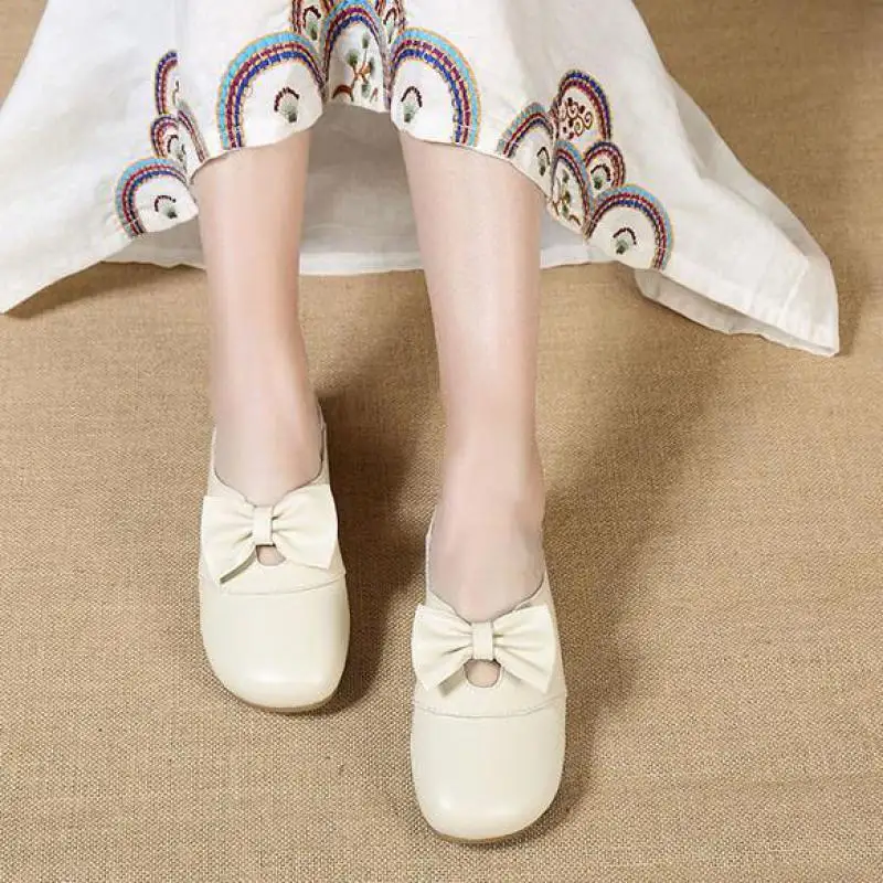 Suave Primavera Las 2019 Planos A Cuero Mocasines Fondo Mano Ballat Bajo De Mujeres Hechos Casuales Genuino Mujer Zapatos Tacón Blanco brown Blanco OpYHB
