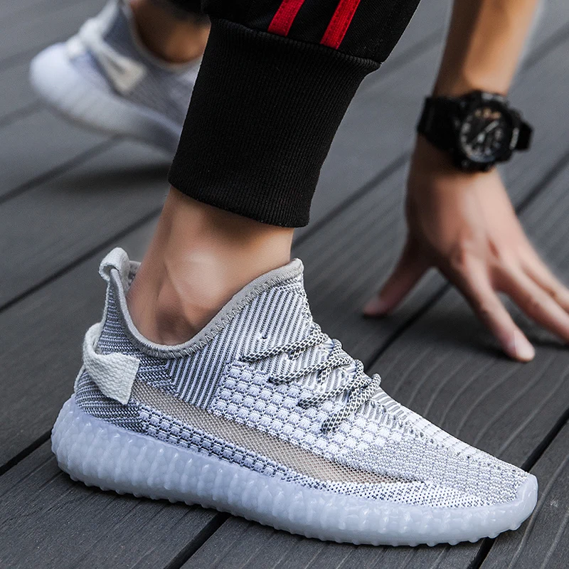 

2019 Men Vulcanize Shoes Brand Fashion Summer Male Shockproof Casual Air Mesh Shoes Sneakers Men Flats Ultra Boost Krasovki