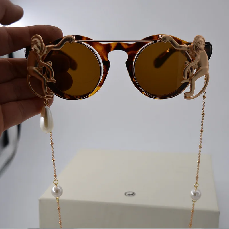 Lady-Metal-Gold-Monkey-Baroque-Sunglasses-Brand-Metal-Retro-Leopard-Frame-Beach-Metal-Chain-Pearl-Round (1)