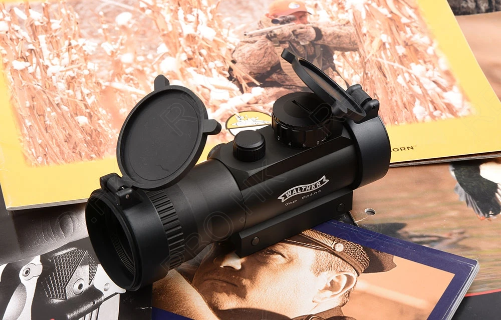 

Hunting Walther 2x Magnifier green red dot sight scope picatinny rail mount Front and rear scope protective cover M3235