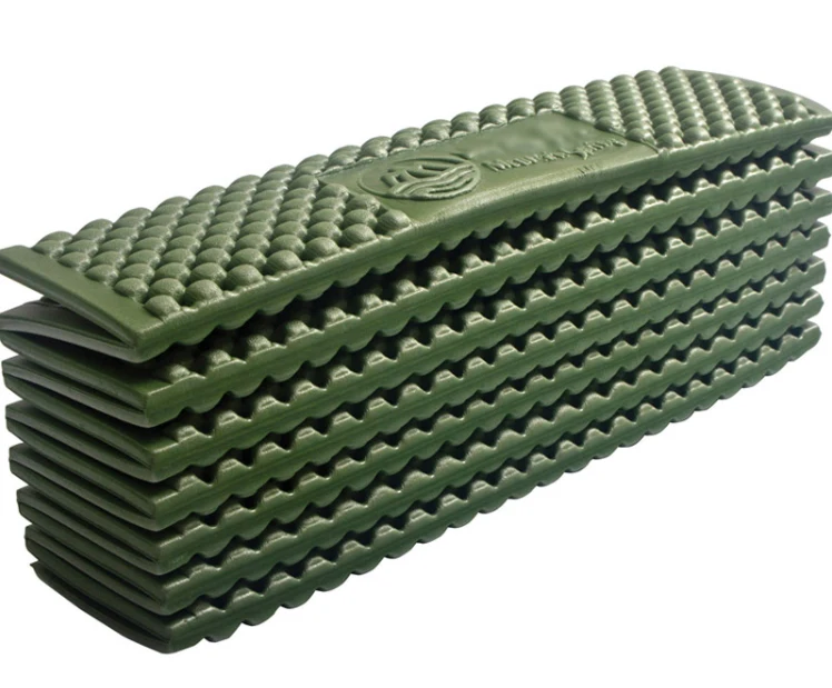 Outdoor Hiking Mountaineering Foam Camping Mat Sleeping Pad in Tent