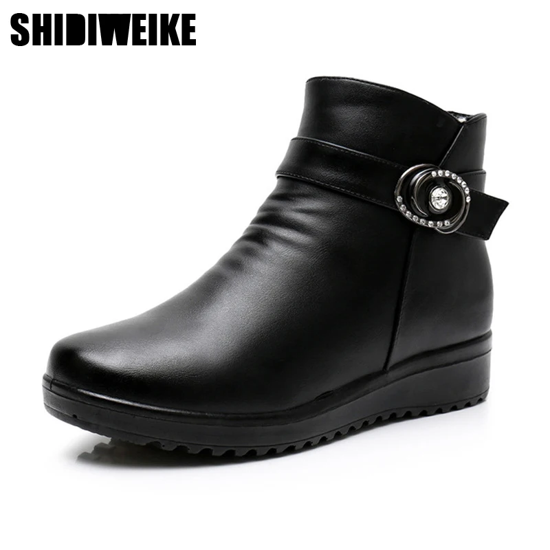 

2019 Female Fashion Winter Snow Boots Ladies Warm Wedge Ankle Boot old mother Cotton boots warm fur plush Insole women boots