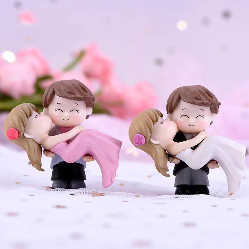 

2pcs Mini Figures Lovers Miniatures Garden Fairy Figurine Dollhouse Decoration Resin Ornaments Home Decor Christmas Gift