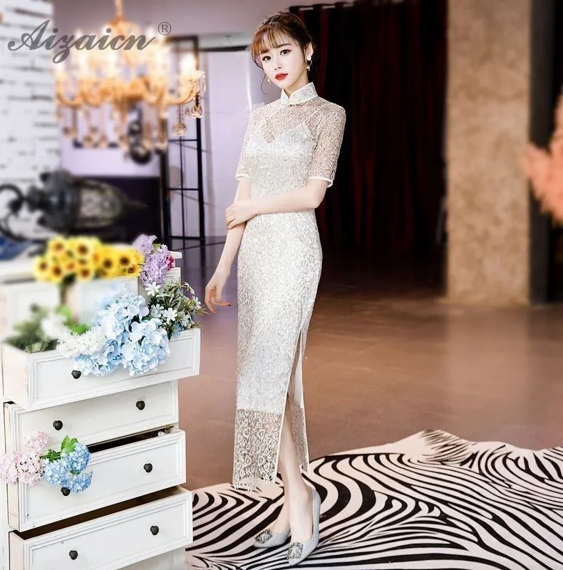 Современная мода блестки Cheongsam Для женщин Китайский вечернее китайское платье-Ципао 2019 новые пикантные белые элегантные длинные Qi Pao Oriental