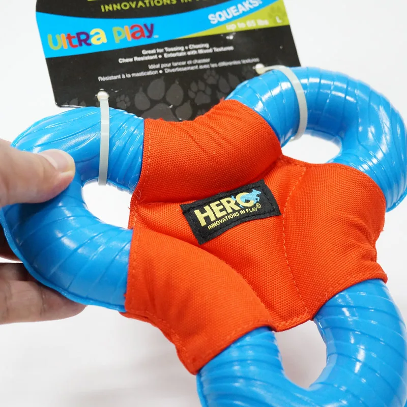 CAITEC Dog Toys Squeaky Triangle Toy Darts Soft Interactive Dog Toys Suitable for Medium to Large Dogs