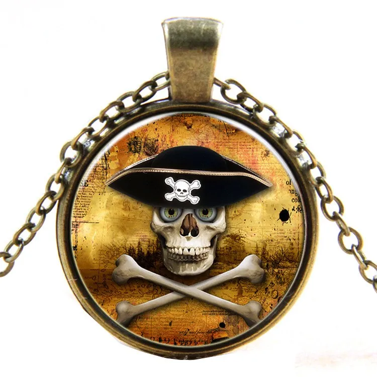 

Jewelry wholesale Pirates of the Caribbean skull retro short bi-alloy time gem necklace