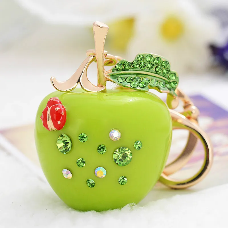 

2019 New Fashion Creative Fruit Resin Rhinestone Exquisite Apple Pendant Keychain Women Car Package Alloy Hanging Key Chains