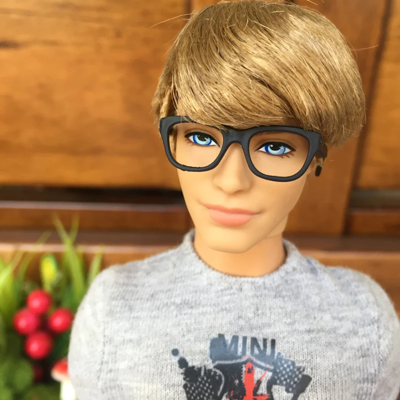 Livraison gratuite mode nouveaux styles poupée accessoires rouge noir blanc pare-soleil pour licca BB 1:6 poupées lunettes pour barbie ken