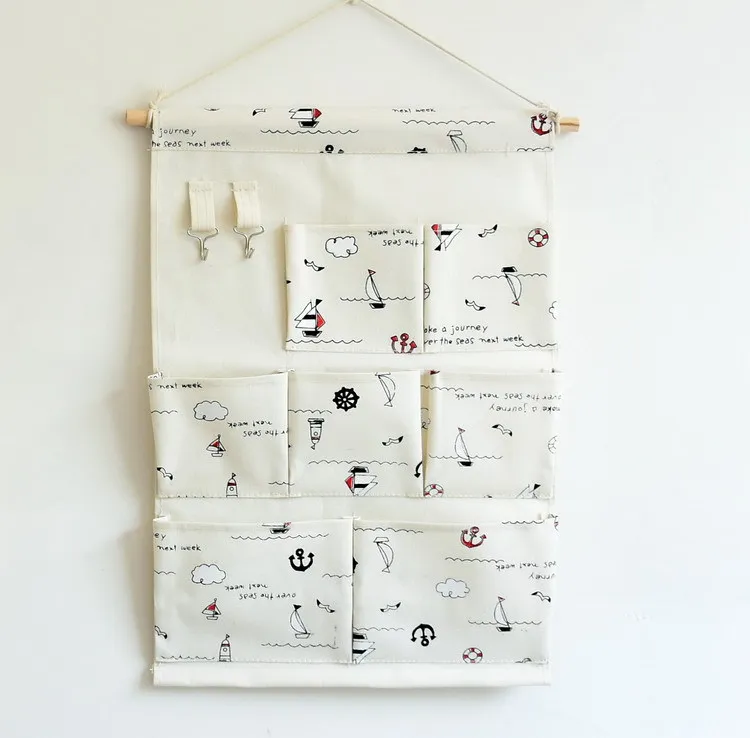 pocket-with-hooks (1)