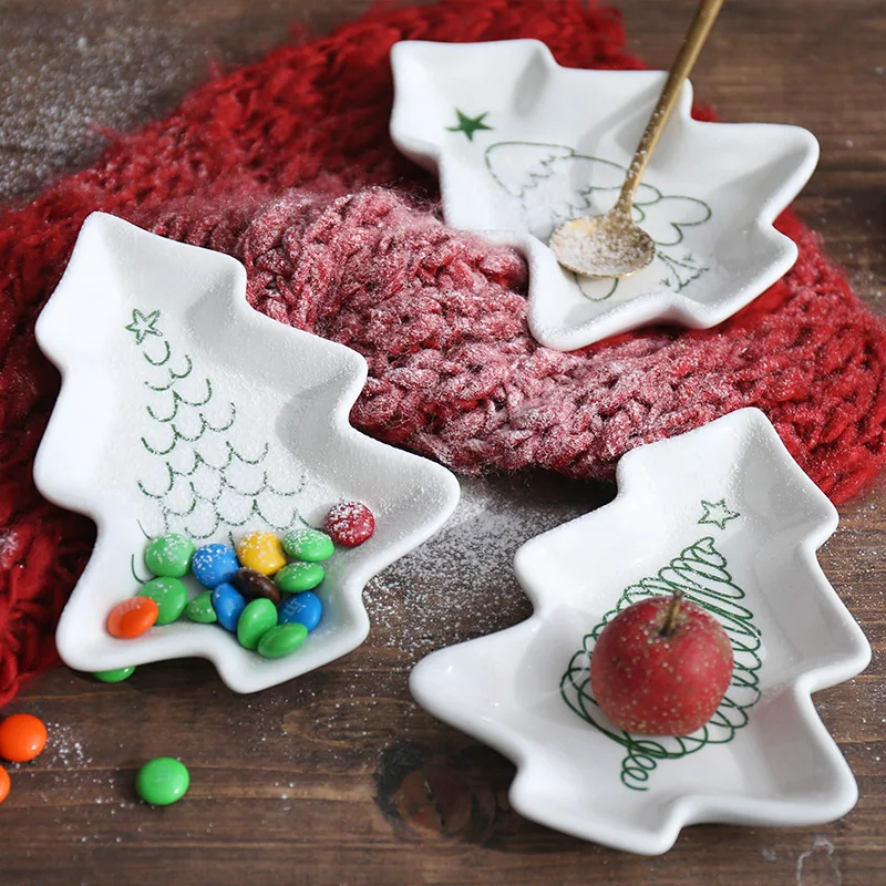 

Set of 4pcs Christmas Tree Dinner Plates Ceramic Desert Plates Dinnerware for Salad Cake Fruit Candy Saucer Afternoon Tea Dishes