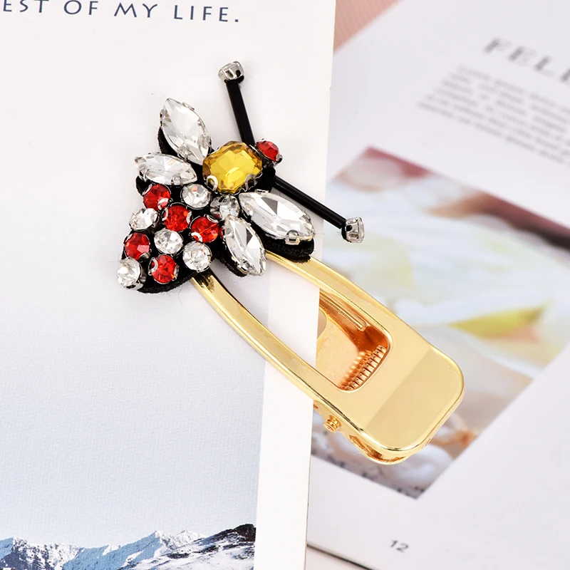 

Cute Bee Crystal Hair Clip Barrette Handmade Rhinestone Gold Color Water Drop Beads Pearl Imitation Beautiful Girls