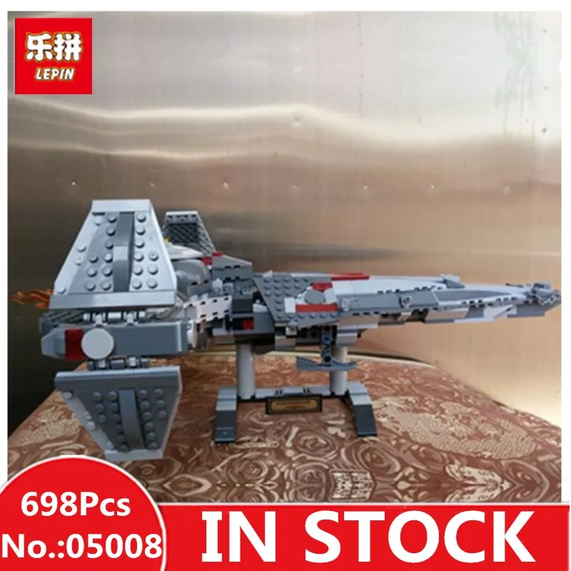 

IN STOCK 698pcs LEPIN 05008 Star Sith Infiltrator Figure Marvel Building Blocks wars Set Toys Compatible With 7961