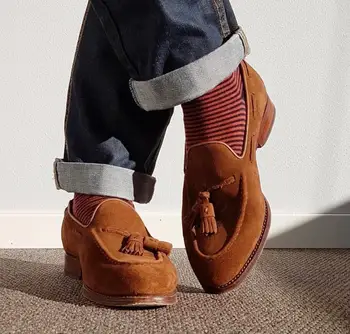 

British Style Mens Shoes coffee Fringes Flats Slip on Tassel Loafers Round Toe Casual Shoes Men's Smoking shoes top quality