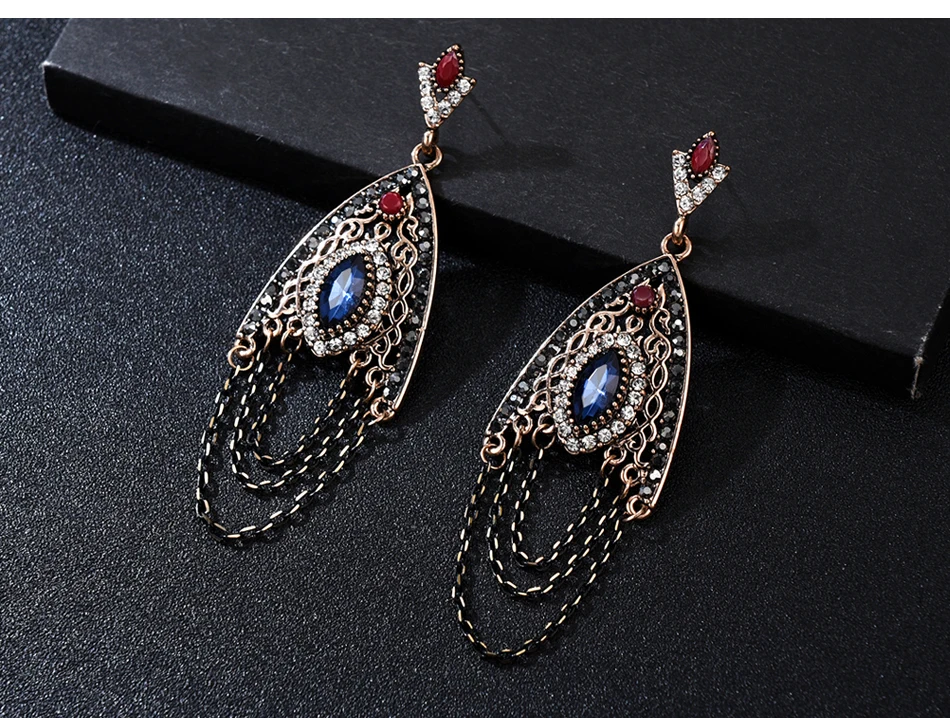 vintage-earrings-with-chain_03
