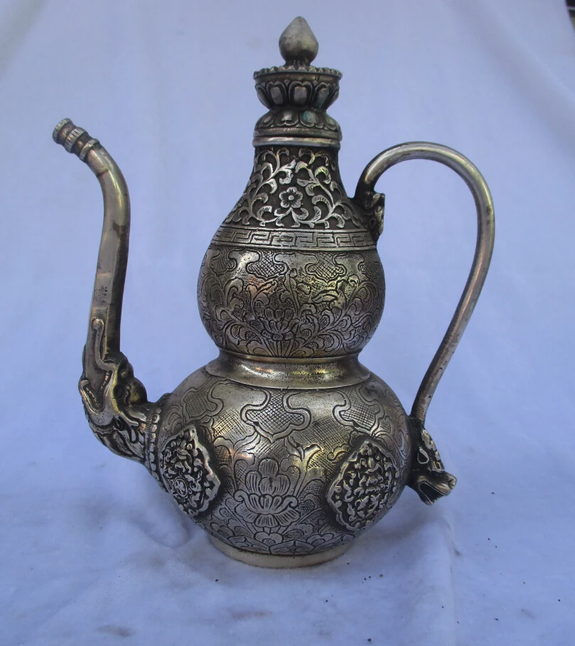 

Collectible Decorated Old Handwork Tibet Silver Carved bottle style Handle Teapot/Flagon fast shipping 00003