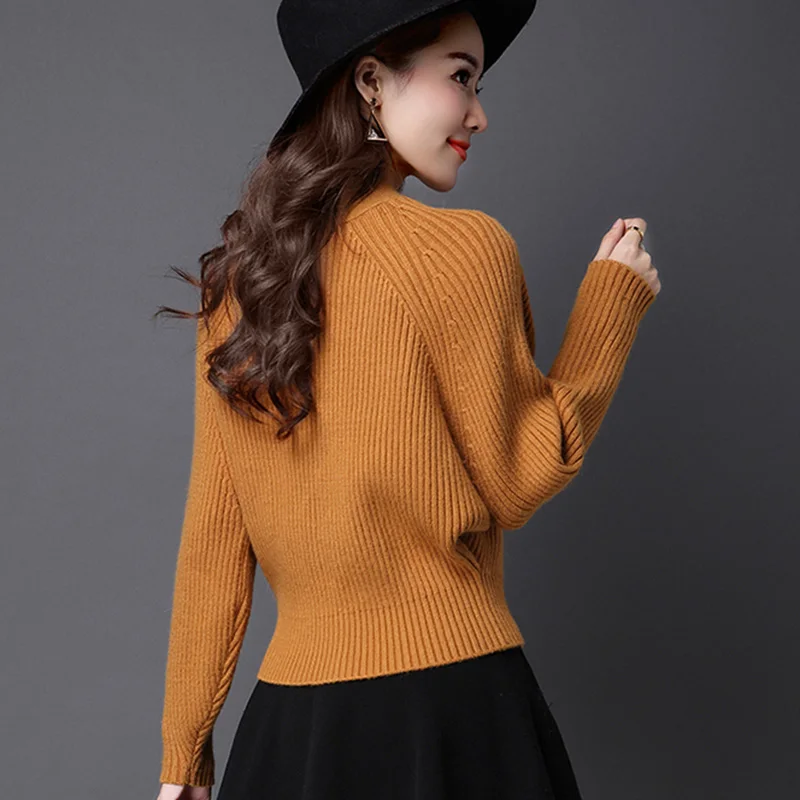 2018 New Elegant Fashion Warm Autumn Winter Women Cardigan Long Bat Sleeve Sweater Short Korean V Neck Knit Cashmere Tops 