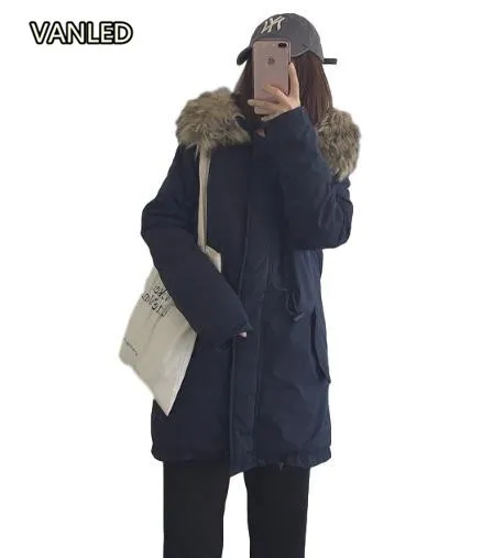 

2017 Winter Long Cotton-padded Parkas Women Hooded Casual Warm Zipper Jacket