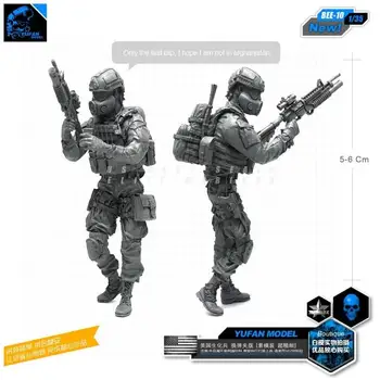 

Molled Modern American Commandos Biochemical Soldier 1/35 Resin Soldier BEE-10