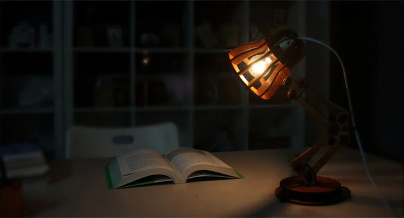 New Creative Retro Coffee Shop Table Lamp Wood Vintage Desk Lamp Dimmable E27 Bulb 220V Bedroom Bar Table Light Desk Light (5)