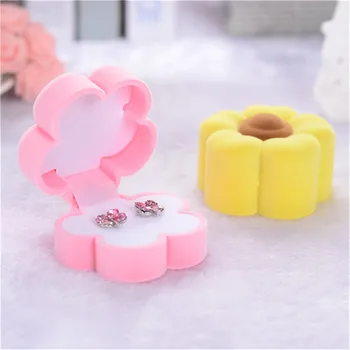 

Creative Cute Sunflower Shape Rings Box Lovely Earrings Ring Carrying Cases Velvet Gift Box Jewelry Necklace Case