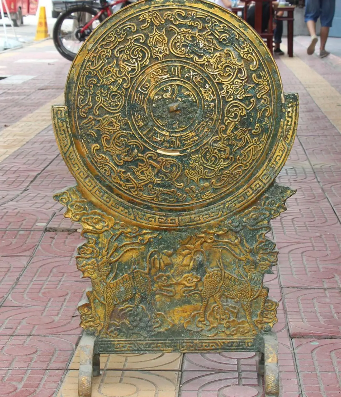 

32 Old Chinese Bronze Gild Ancient Palace Dragon Kylin Beast Mirror Screen