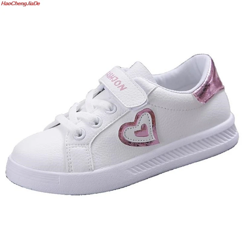 ربيع حار جديد الأطفال أحذية الفتيات رياضية الحب الأميرة الاطفال الأزياء والأحذية عارضة رياضة الجري أحذية من الجلد للفتيات
